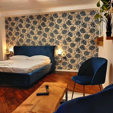Green Suite Бари Экстерьер фото